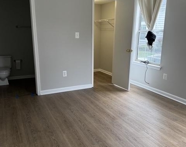 14013 Vista Drive - Photo Thumbnail 11