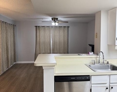 14013 Vista Drive - Photo Thumbnail 17