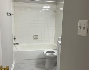 14013 Vista Drive - Photo Thumbnail 13