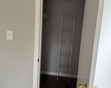 14013 Vista Drive - Photo Thumbnail 9