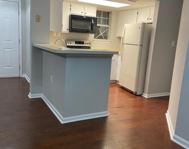 14013 Vista Drive - Photo Thumbnail 9