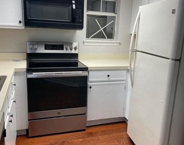 14013 Vista Drive - Photo Thumbnail 8