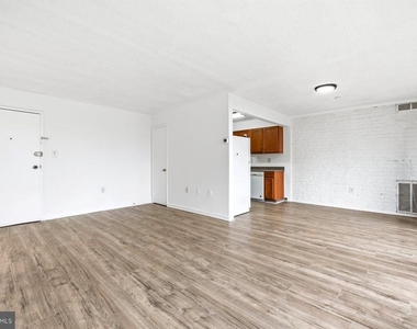 1824 Metzerott Road - Photo Thumbnail 4