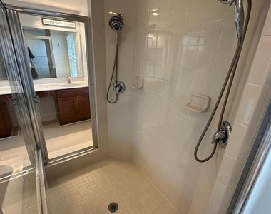 7045 Sand Cherry Way - Photo Thumbnail 32