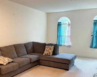 4812 Crest View Drive - Photo Thumbnail 12