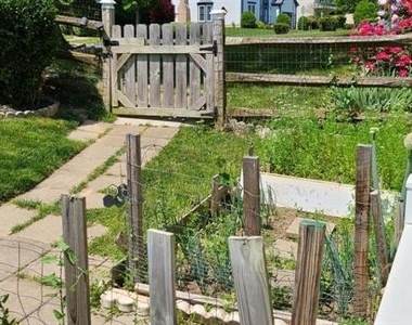 11601 Lighthouse Drive - Photo Thumbnail 5