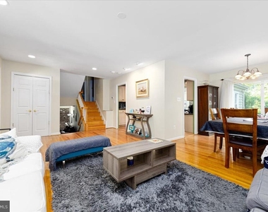4 Sussex Court - Photo Thumbnail 4