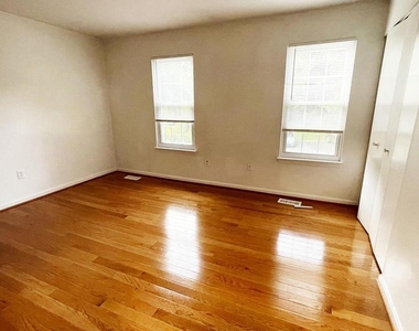 14652 Keeneland Circle - Photo Thumbnail 1