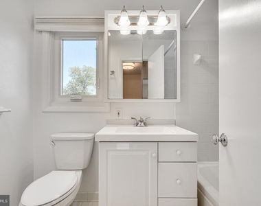 7517 Granada Drive - Photo Thumbnail 24