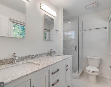 7517 Granada Drive - Photo Thumbnail 18