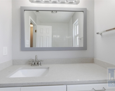 8108 Hood Cir - Photo Thumbnail 14