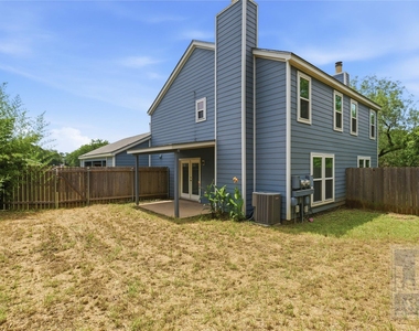 8108 Hood Cir - Photo Thumbnail 17
