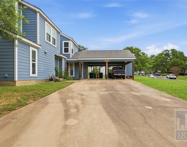 8108 Hood Cir - Photo Thumbnail 18
