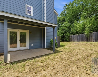 8108 Hood Cir - Photo Thumbnail 16