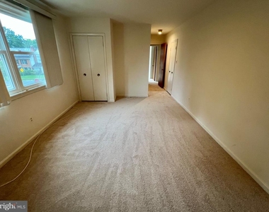 6411 E Halbert Road - Photo Thumbnail 16