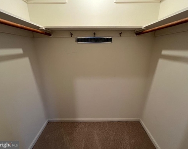 6411 E Halbert Road - Photo Thumbnail 17