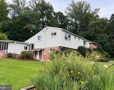6411 E Halbert Road - Photo Thumbnail 29