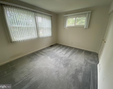 6411 E Halbert Road - Photo Thumbnail 14
