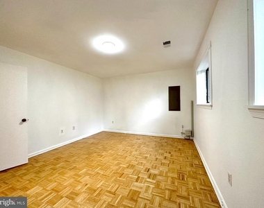 4 Renmark Court - Photo Thumbnail 30
