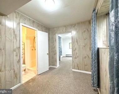 4 Renmark Court - Photo Thumbnail 34