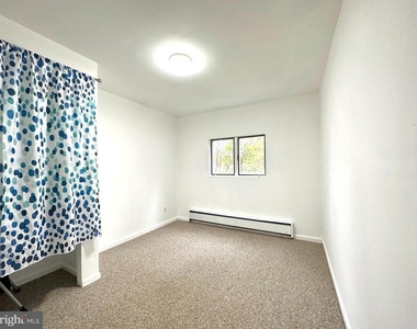 4 Renmark Court - Photo Thumbnail 36