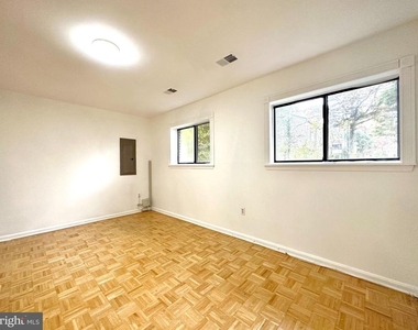4 Renmark Court - Photo Thumbnail 31