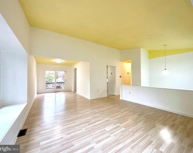 4 Renmark Court - Photo Thumbnail 9