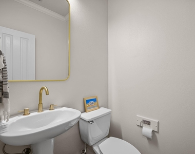 5004 Valburn Ct - Photo Thumbnail 31