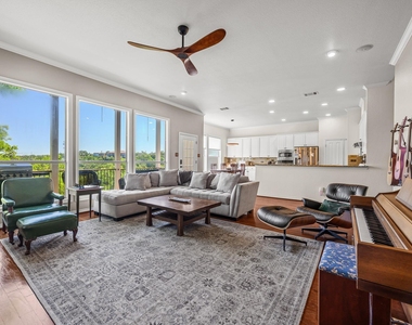 5004 Valburn Ct - Photo Thumbnail 8