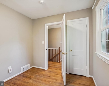 5212 Augusta Street - Photo Thumbnail 19
