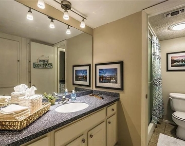 17 Casa Verde St - Photo Thumbnail 8