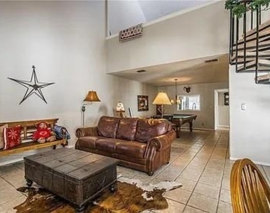 17 Casa Verde St - Photo Thumbnail 2