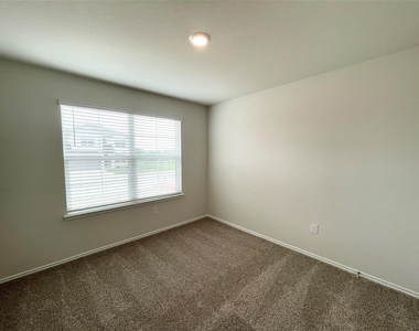 3871 Copper Riv - Photo Thumbnail 13