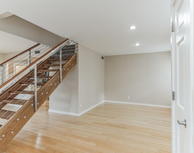 3214 Clawson Rd - Photo Thumbnail 2
