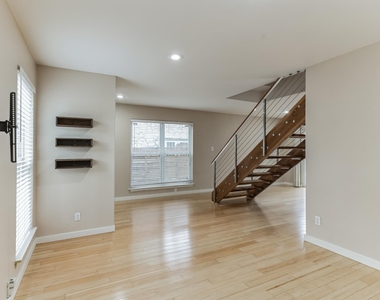 3214 Clawson Rd - Photo Thumbnail 3