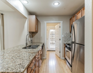 3214 Clawson Rd - Photo Thumbnail 6