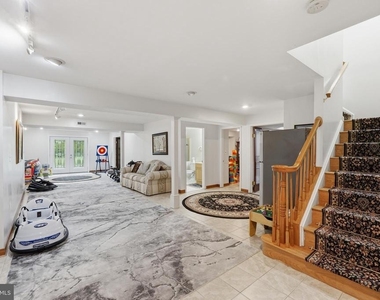 13010 Boswell Court - Photo Thumbnail 24