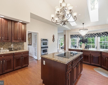 13010 Boswell Court - Photo Thumbnail 3