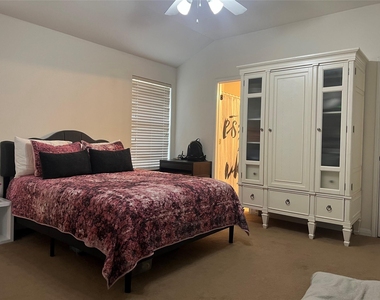 106 Marvin Cv - Photo Thumbnail 7