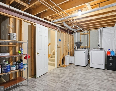 8000 Brightlight Place - Photo Thumbnail 33