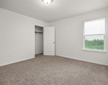 703 Liard River Rd - Photo Thumbnail 11