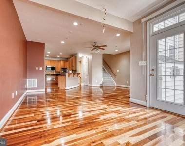 8112 Winding Ross Way - Photo Thumbnail 29