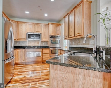 8112 Winding Ross Way - Photo Thumbnail 39