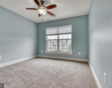 8112 Winding Ross Way - Photo Thumbnail 57