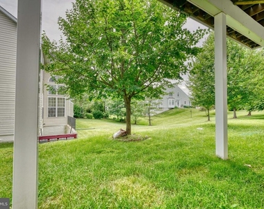 8112 Winding Ross Way - Photo Thumbnail 6