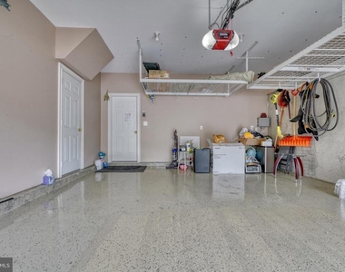 8112 Winding Ross Way - Photo Thumbnail 4