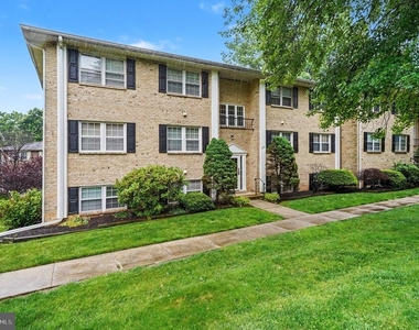 208 Timber Trail - Photo Thumbnail 1