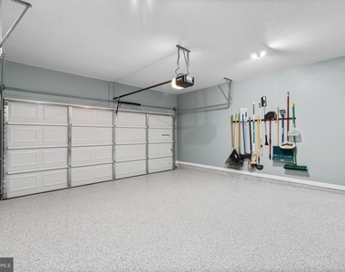1801 Rankokus Drive - Photo Thumbnail 33