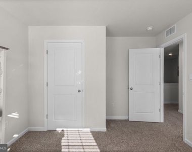 1801 Rankokus Drive - Photo Thumbnail 29