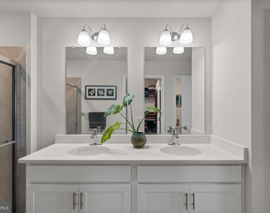 1801 Rankokus Drive - Photo Thumbnail 18